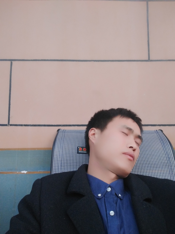 有钱爱情才能长久的第一张照片--江西王婆说媒