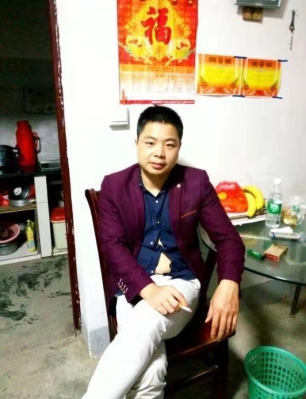 蓝色的微笑的第一张照片--江西王婆说媒