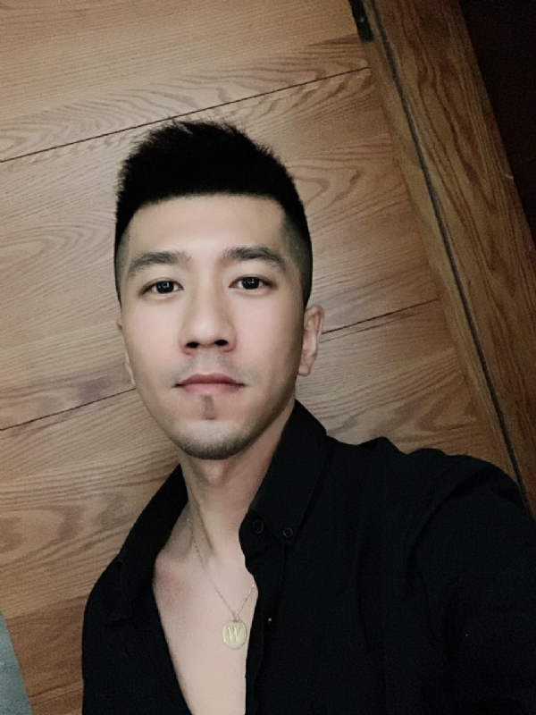 佳佳的第一张照片--江西王婆说媒