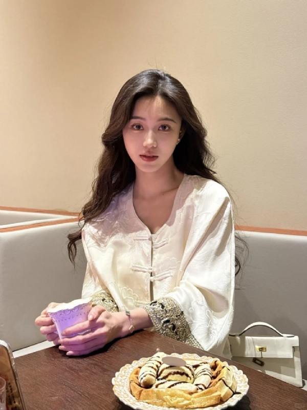 Anna的第一张照片--江西王婆说媒