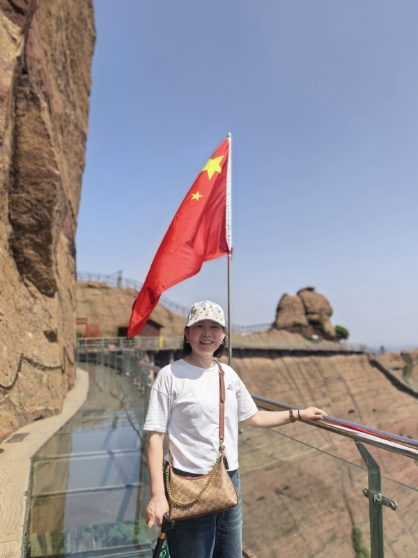 久久的第二张照片--江西王婆说媒